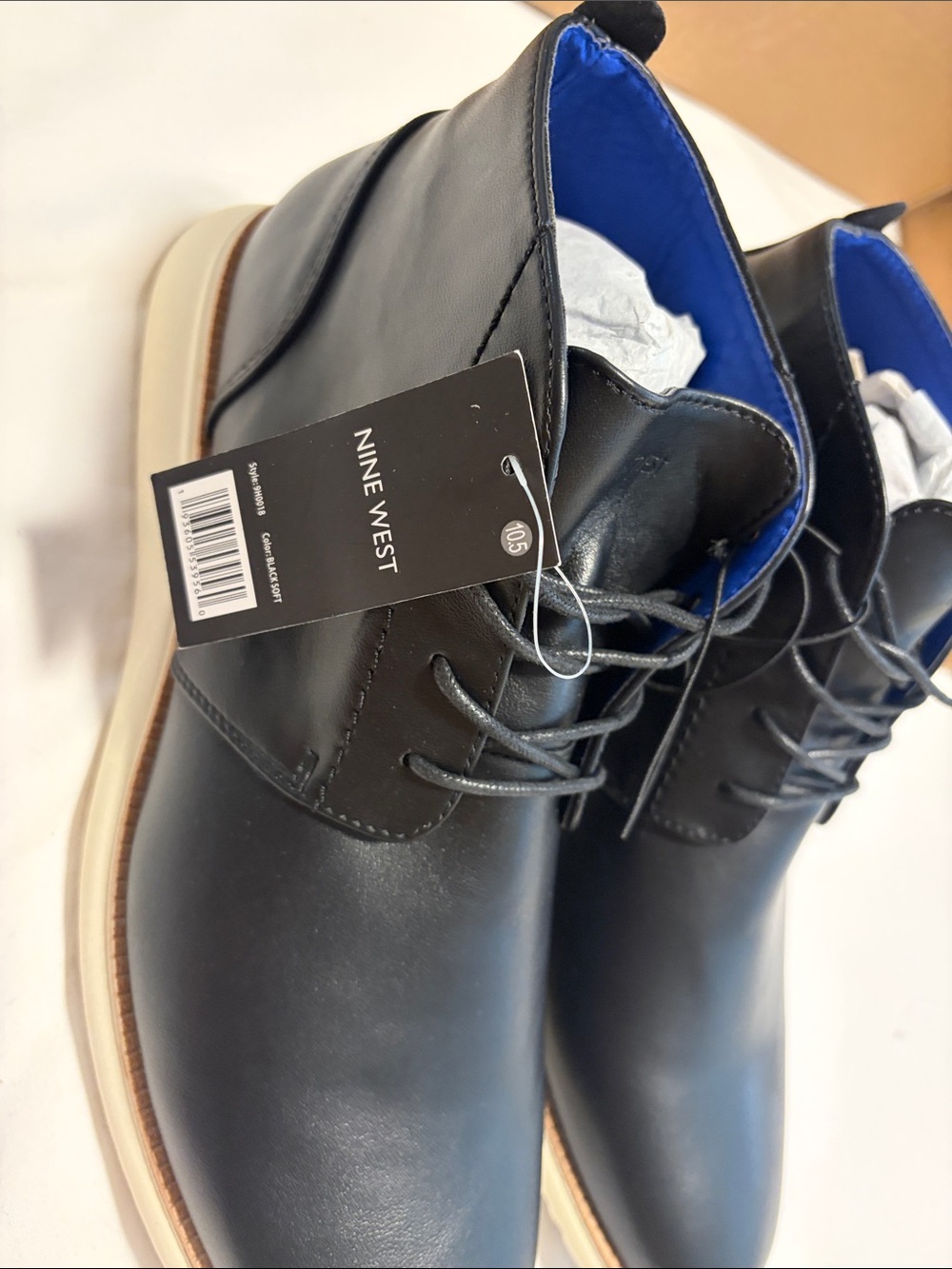 Nine West Black Leather Men’s Chukka Boots with Blue Lining